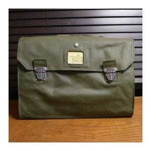 スイス軍放出品 ガーメントバッグ 折りたたみ式 スーツ用 軍払下げ品