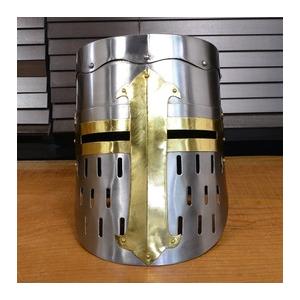 Yahoo!オークション - 西洋甲冑 グレートヘルム 十字軍 13世紀