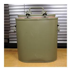 チェコ軍放出品 ミリタリーフードコンテナ 保温ボックス 約12L チェコ軍放出品 ミリタリーフードコンテナ 保温ボックス 約12L
