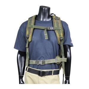 イギリス軍放出品 バックパック 金属フレーム入り メッシュ生地 DPM