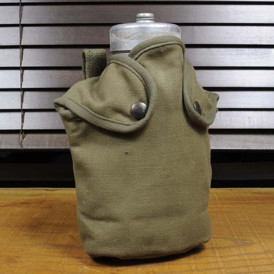 フランス軍放出品 キャンティーンカバー ベルトループ付 コットン製 ボトルポーチ 水筒カバー ミリタリー 装備品 軍物 :ra14283:ミリタリーショップ レプズギア - 通販 - Yahoo!ショッピング フランス軍放出品 キャンティーンカバー ベルトループ付 コットン製 ボトルポーチ 水筒カバー ミリタリー 装備品 軍物 :ra14283:ミリタリーショップ レプズギア - 通販 - Yahoo!ショッピング