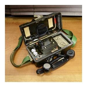 ドイツ軍放出品 フィールドフォン NVA 野戦電話 FF-63S [ 可 ] 独軍放