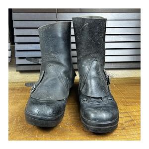 スイス軍放出品 レザーレギンス TAZ57 ゲートル [ 難あり / つなぎ目