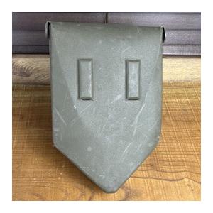 米軍放出品 三つ折りショベルケース G.I.仕様 プラスチック製 [ 良い