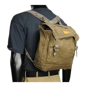 東ドイツ軍幕、ポール、バックパック キャンプ開き!!東ドイツ軍幕でキャンプをしてきました!!バック