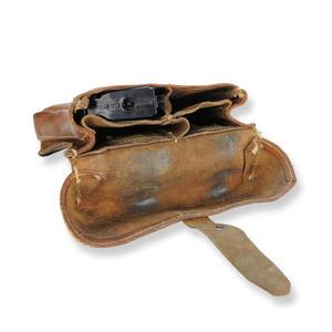 チェコ軍放出品 マガジンポーチ Vz58マガジン用 レザー製 革 アサルト