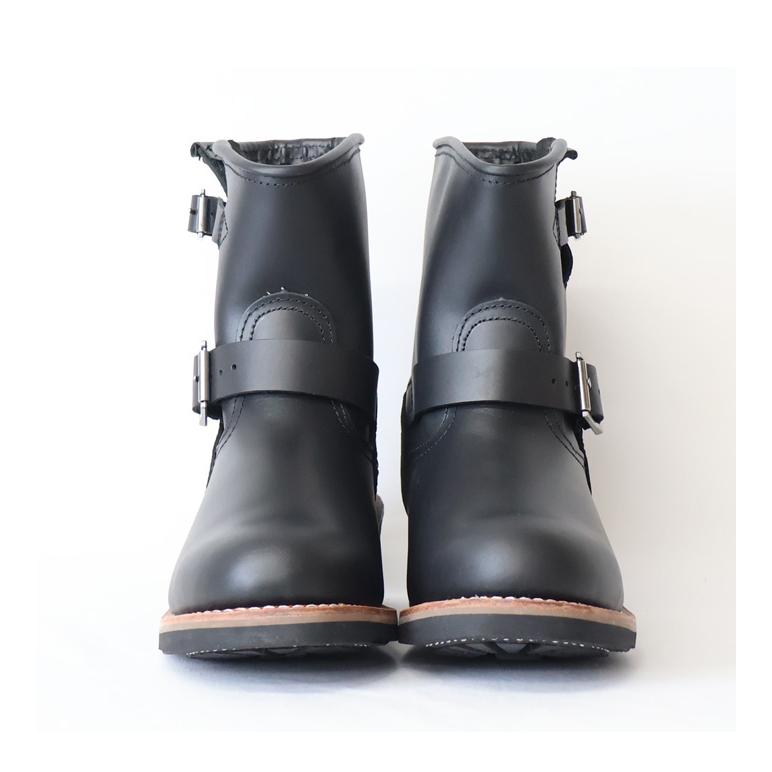 【AVIREX】アヴィレックス　ブラック　レザー　エンジニアブーツ　ショート AVIREX アヴィレックス レザー エンジニアブーツ ショートブーツ