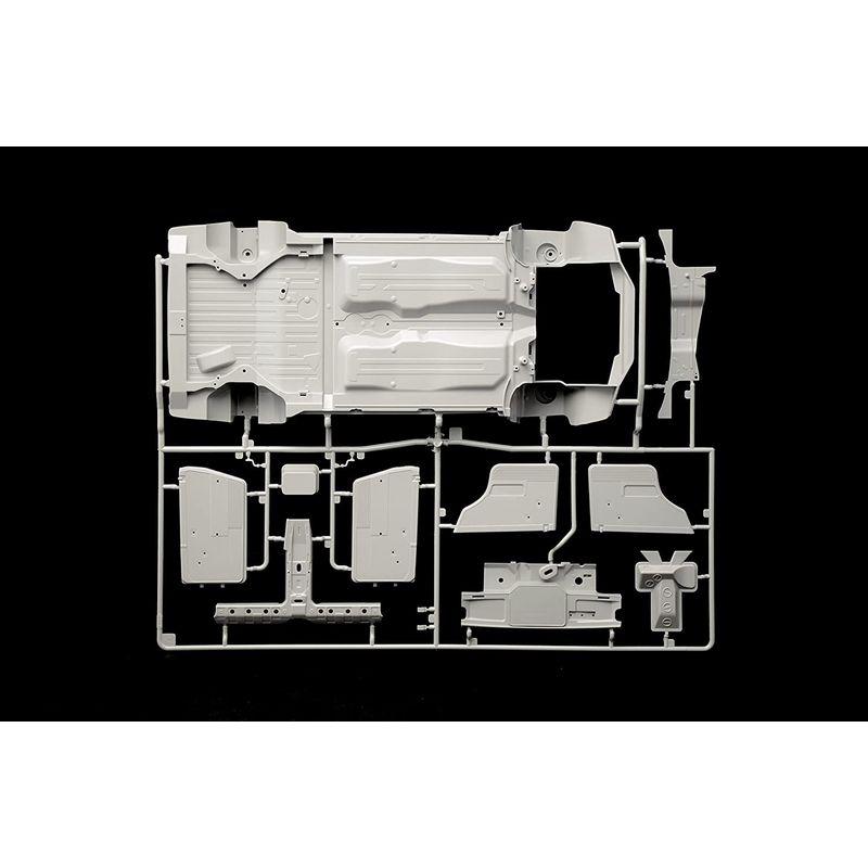 イタレリ タミヤ 1/12 カーシリーズ No.4709 ランチア デルタ HF インテグラーレ 16V プラモデル 37706 タミヤ 1/12 カーシリーズ No ランチア デルタ HF インテグラーレ 16V プラモデル