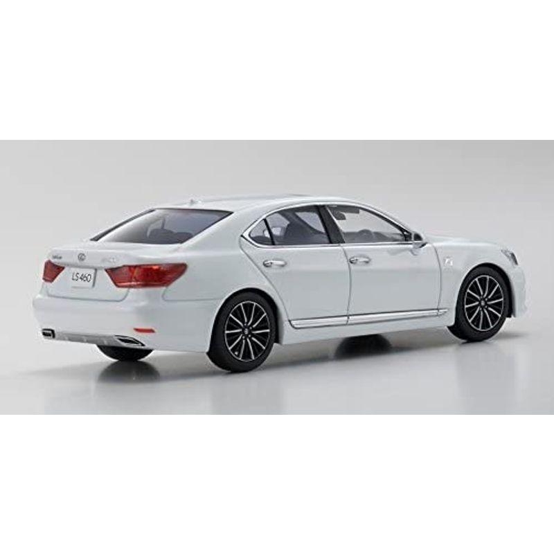 京商オリジナル 1/43 レクサス LS460 Fスポーツ ホワイトノーヴァ 完成品 1/43 レクサス LS460 Fスポーツ ホワイトノーヴァ 完成品