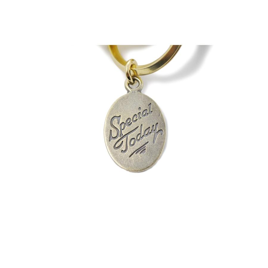 PEANUTS & CO. Peanuts Carabiner (BRASS) ピーナッツカンパニー