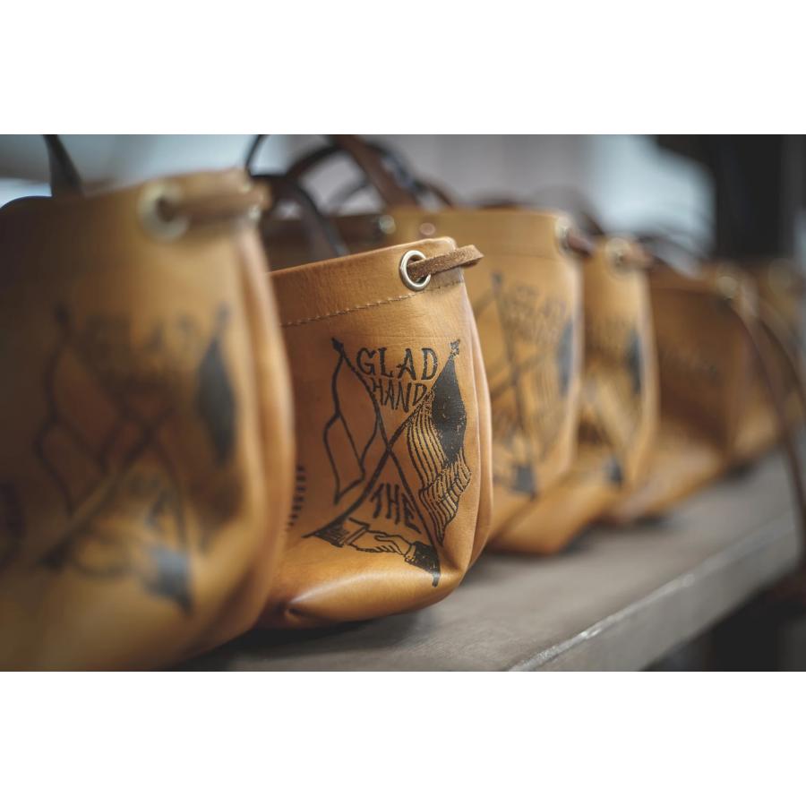 バッグ GLAD HAND FAMILY CREST BODY BAG GLAD HAND（グラッドハンド） 【Medium】GLAD HAND × PORTER GH