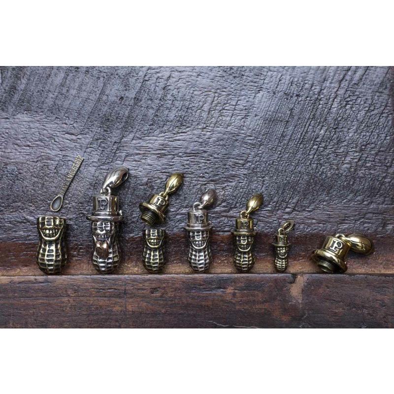 PEANUTS＆CO 【XLARGE】PEANUTS & CO. XLARGE PEANUTS (SILVER