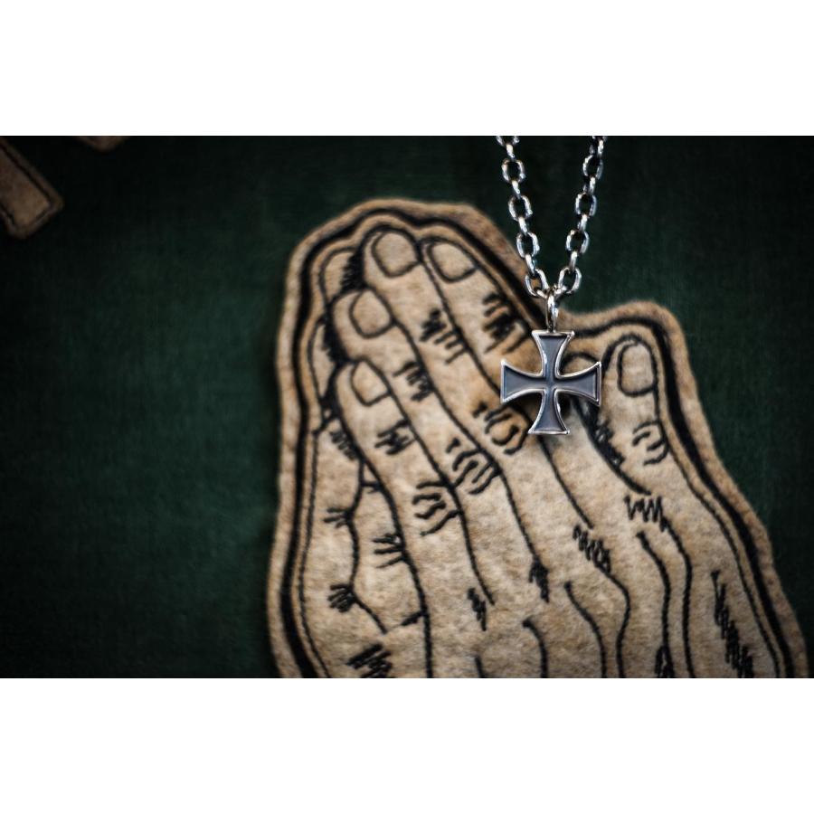 WEIRDO（ウィアード） ジュエリー アイアンクロス トップ 日本製