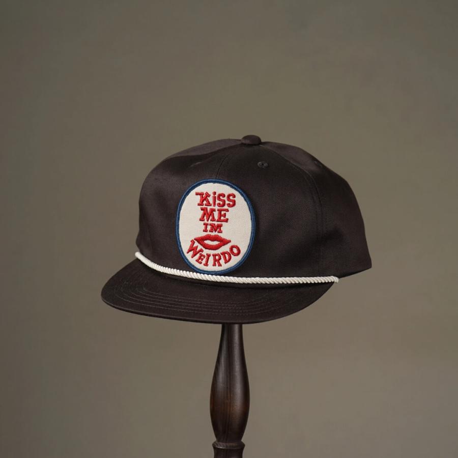 WEIRDO ブラック トラッカーキャップ WEIRDO ブラック トラッカーキャップ
