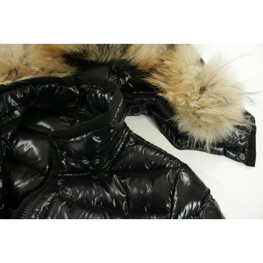 MONCLER モンクレール ARMOISE GIUBBOTTO・袖ロゴワッペン MONCLER モンクレール ARMOISE GIUBBOTTO・袖ロゴワッペン
