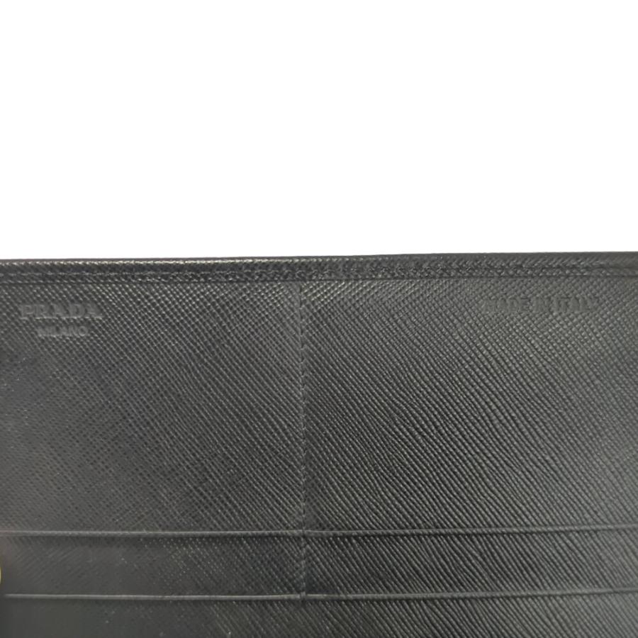 PRADA（プラダ） サフィアーノ 三角ロゴプレート レザー 長財布 M608A