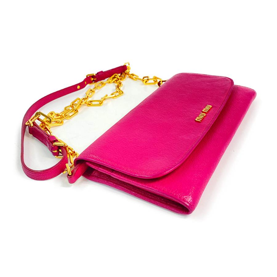 miu miu（ミュウミュウ） マドラス・チェーンウォレット財布/5M1290