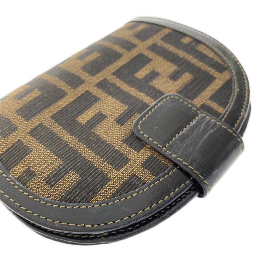 FENDI フェンディ ズッカ・ハーフムーン2つ折り財布/2804.01223 FENDI フェンディ ズッカ・ハーフムーン2つ折り財布/2804.01223
