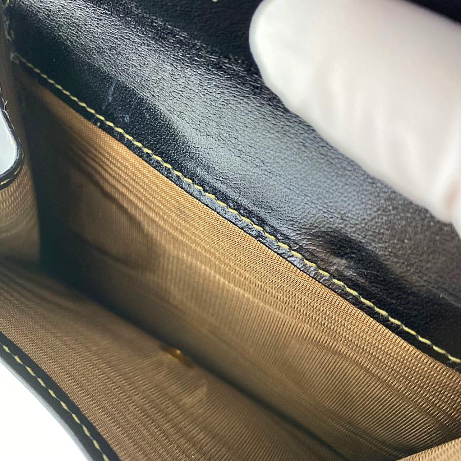 FENDI フェンディ ズッカ・ハーフムーン2つ折り財布/2804.01223 FENDI フェンディ ズッカ・ハーフムーン2つ折り財布/2804.01223