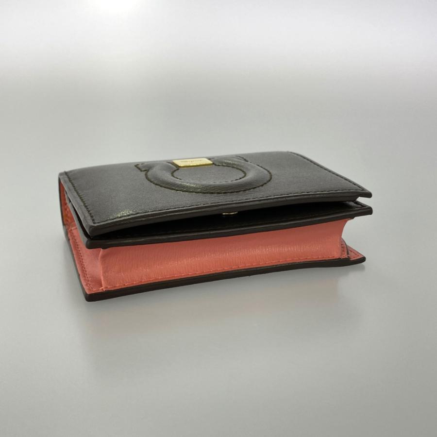 サルヴァトーレフェラガモ ガンチーニ コンパクトウォレット 2