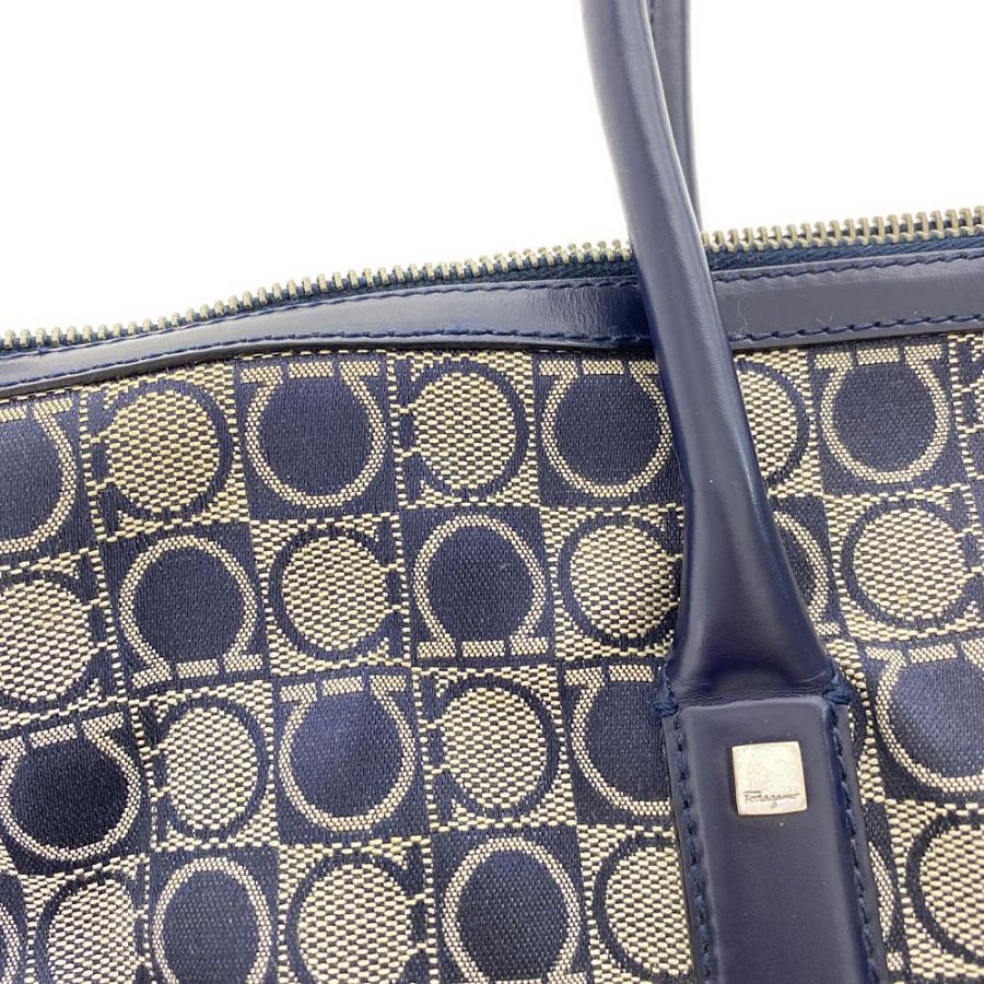 サルヴァトーレフェラガモ ガンチーニ・ジャガードデニムボストン