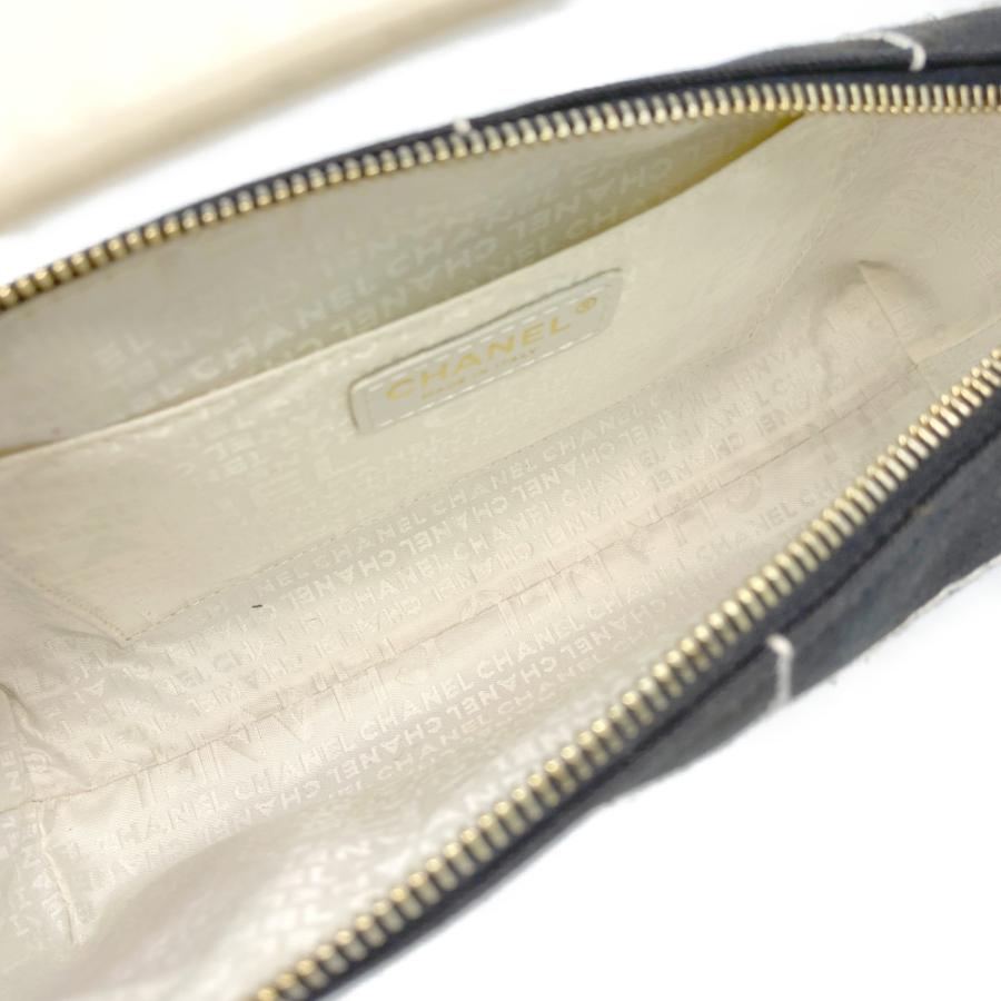 CHANEL（シャネル） チョコバー・ワイルドステッチ ハンドバッグ