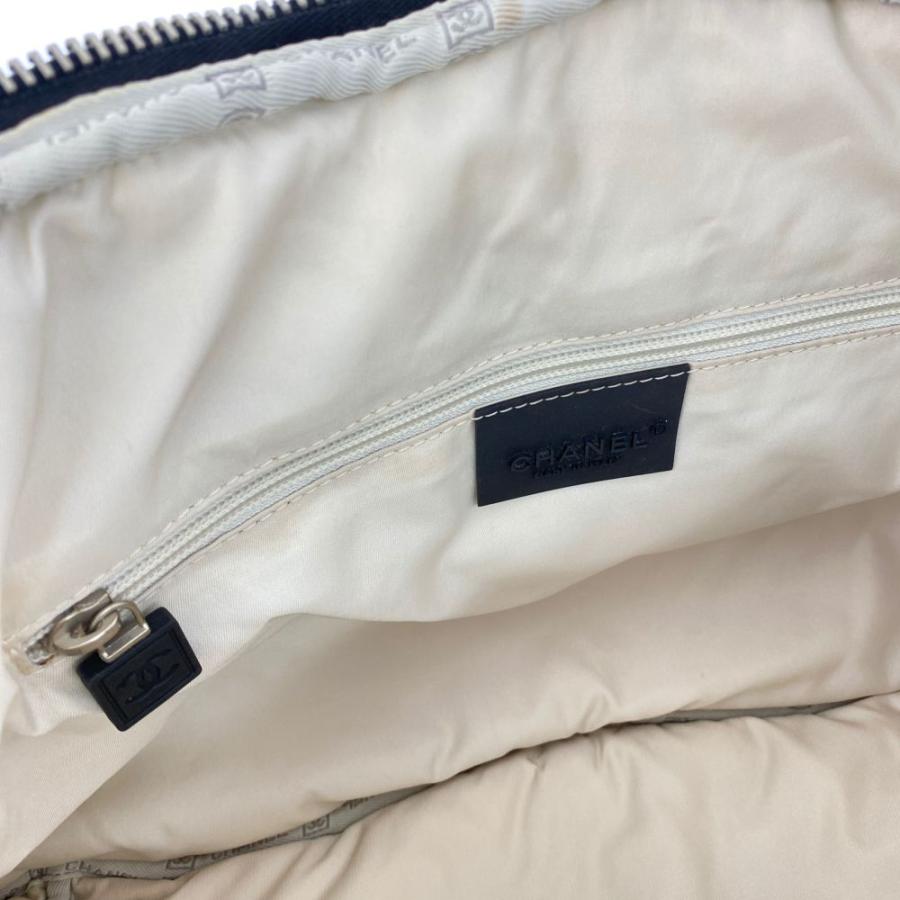CHANEL（シャネル） スポーツライン・ナイロンキルティングボストン