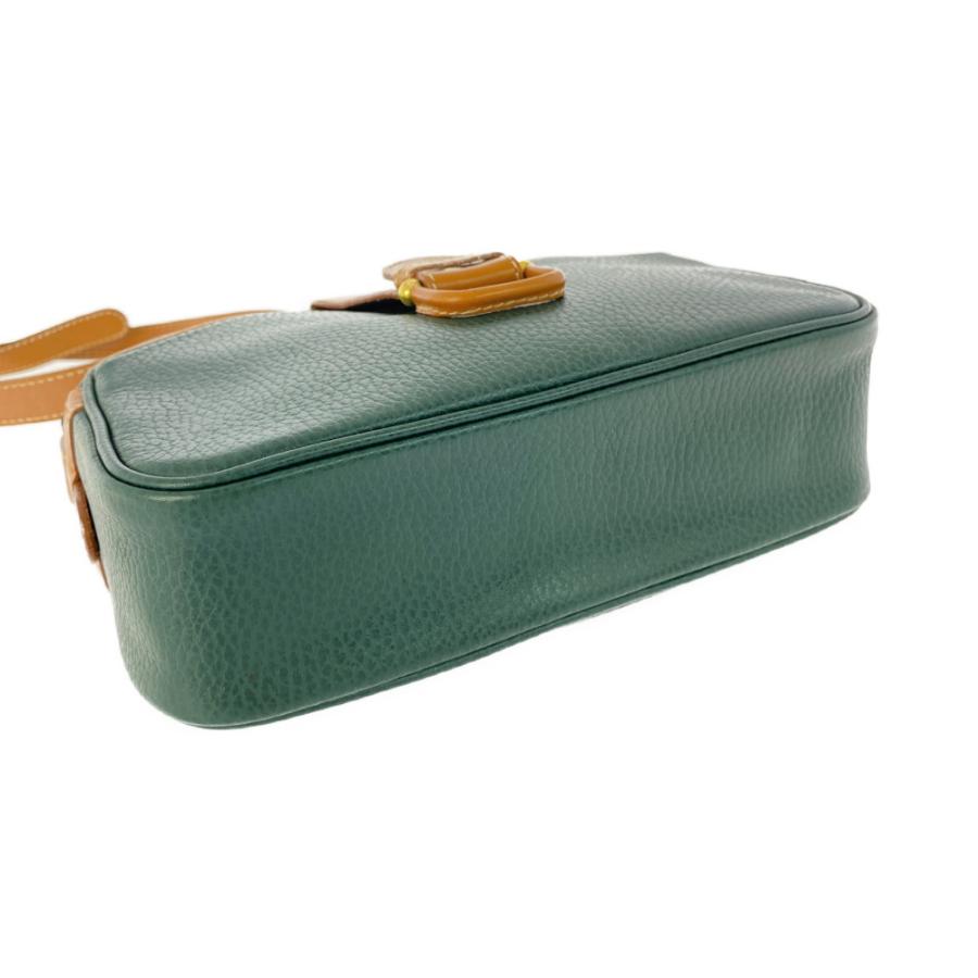 クレージュ courreges ウエストポーチ ボディバッグ レザー 緑