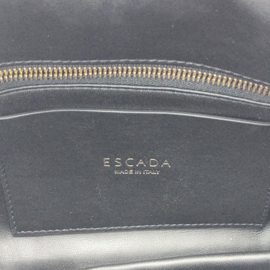 ESCADA（エスカーダ） 豹柄・アニマル・レオパード ハートキルティング