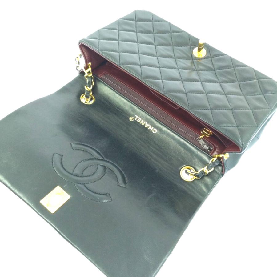 シャネル　CHANEL マトラッセ　ターンロック　チェーンショルダー　ココマーク CHANEL - シャネル CHANEL マトラッセ ターンロック チェーン