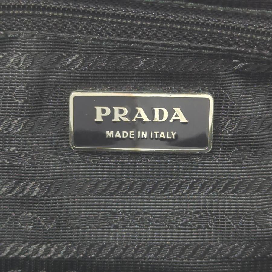 PRADA（プラダ） 三角ロゴプレート ナイロン ショルダーバッグ