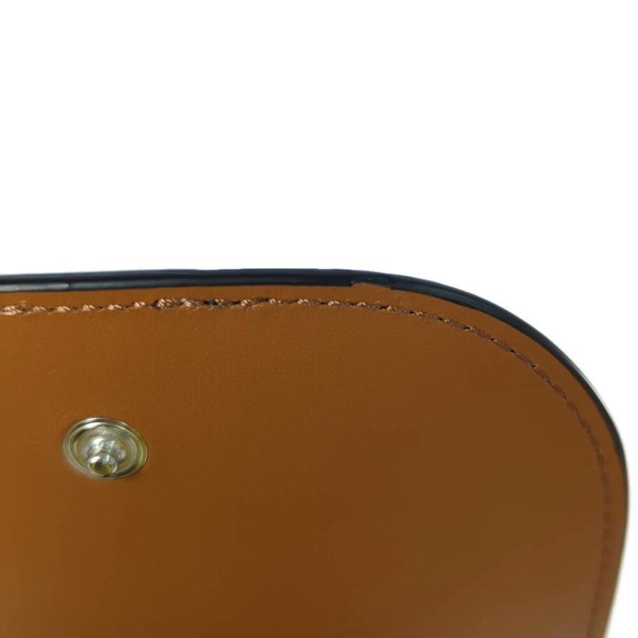 CELINE（セリーヌ） モバイルポーチ・トリオンフキャンバス カーフ