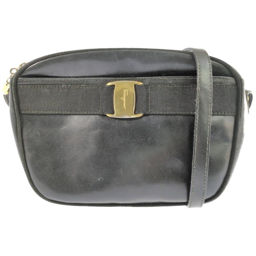 日*木様 値下げ★Salvatore Ferragamo ショルダーバッグ　フェ Salvatore Ferragamo サルヴァトーレフェラガモ ショルダーバッグ
