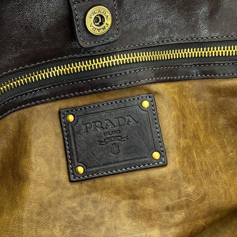 PRADA（プラダ） スタッズ レザー トートバッグ/ブラウン/ゴールド