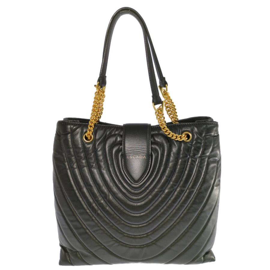 ESCADA 黒 キルティング ハンドバッグ値下げしました。 ESCADA（エスカーダ） ゴールドハートバックル キルティング チェーン