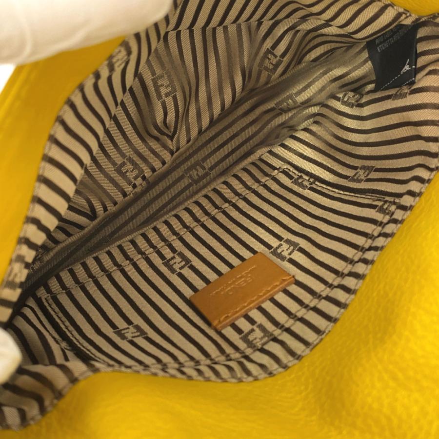FENDI フェンディ FFロゴ レザー チェーンショルダーバッグ FENDI フェンディ FFロゴ レザー チェーンショルダーバッグ