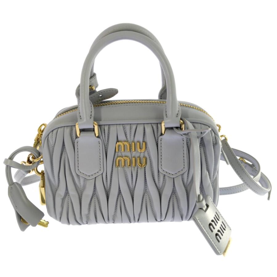 miu miu（ミュウミュウ） (年末セール) 美品 2025年新作 マテラッセ