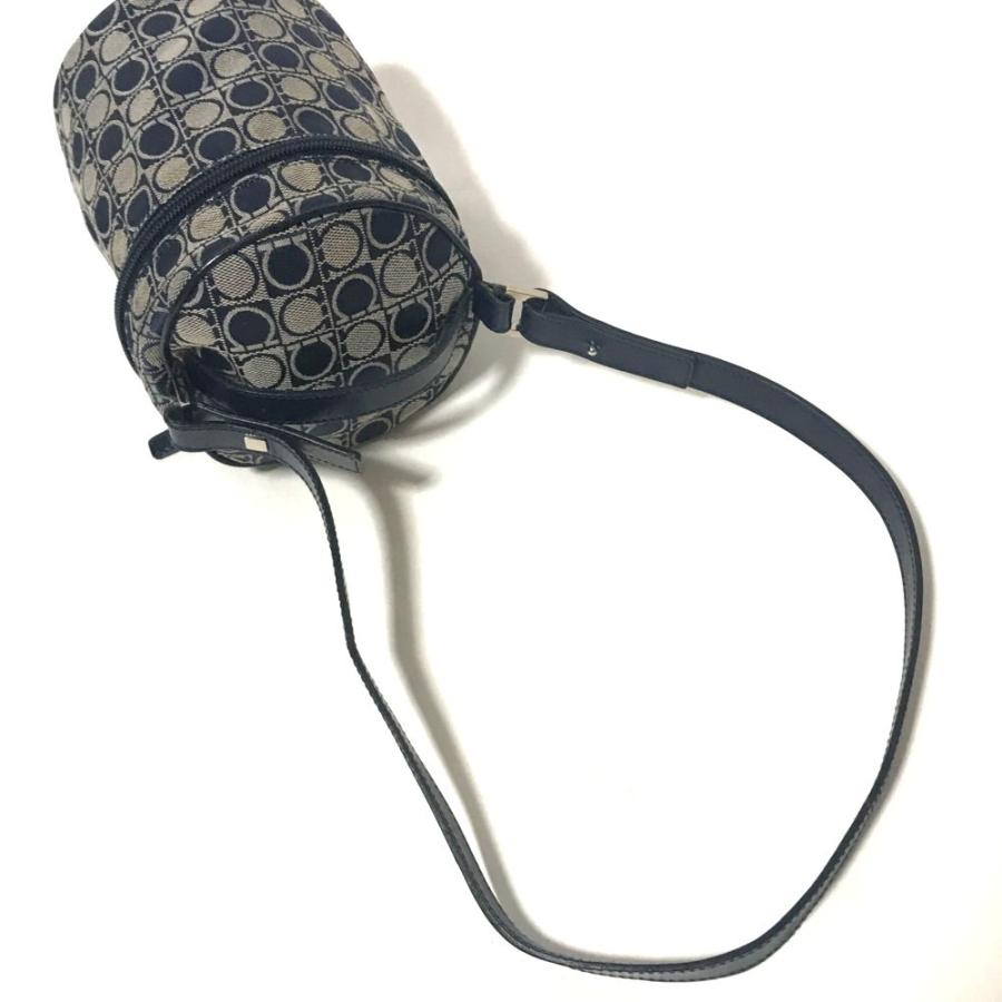 サルヴァトーレフェラガモ ガンチーニジャガードデニム・2WAYバニティ