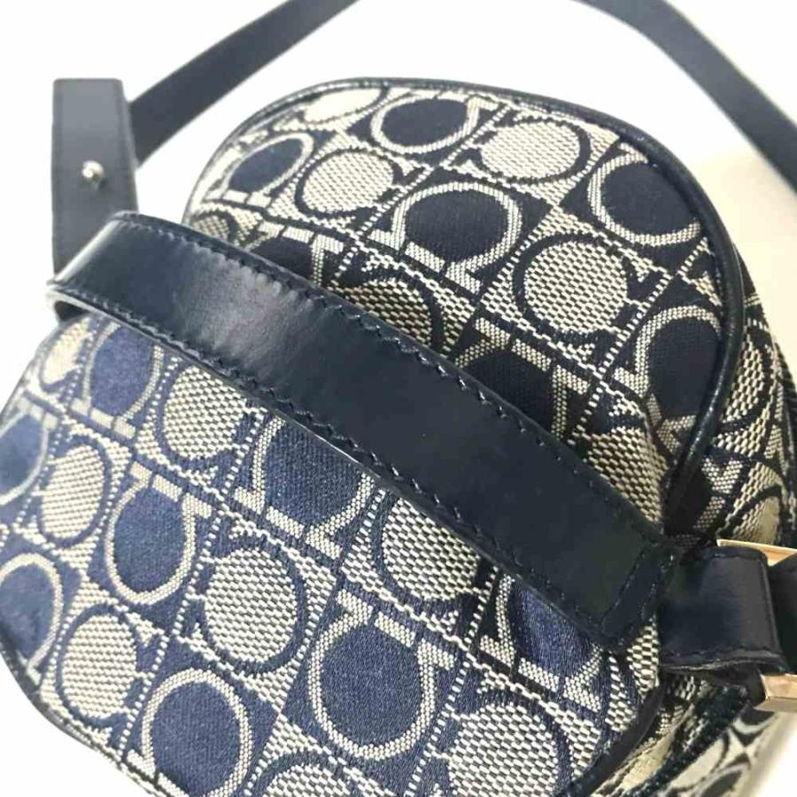 サルヴァトーレフェラガモ ガンチーニジャガードデニム・2WAYバニティ