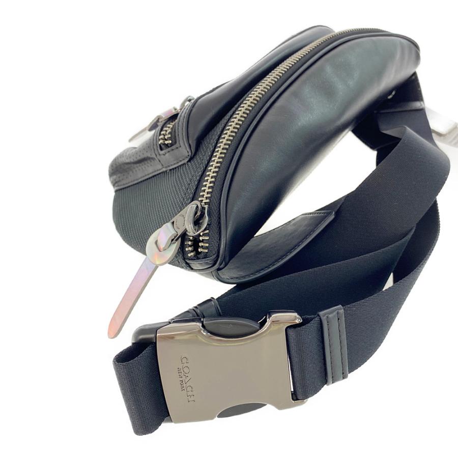 COACH 美品・コーチ ウエストバッグテレインリフレクト COACH 美品・コーチ ウエストバッグテレインリフレクト