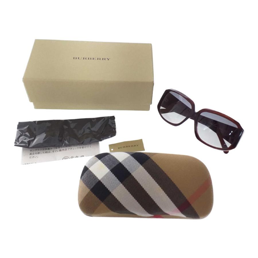 Burberry サングラス ノバチェック 黒縁 美品！付属品完備 BURBERRY バーバリー ノバチェック サングラス