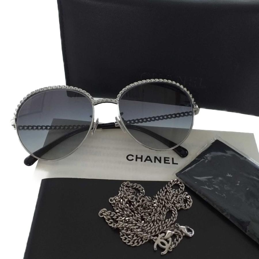 CHANEL 超美品・シャネル チェーン付・ラウンド（ロイド