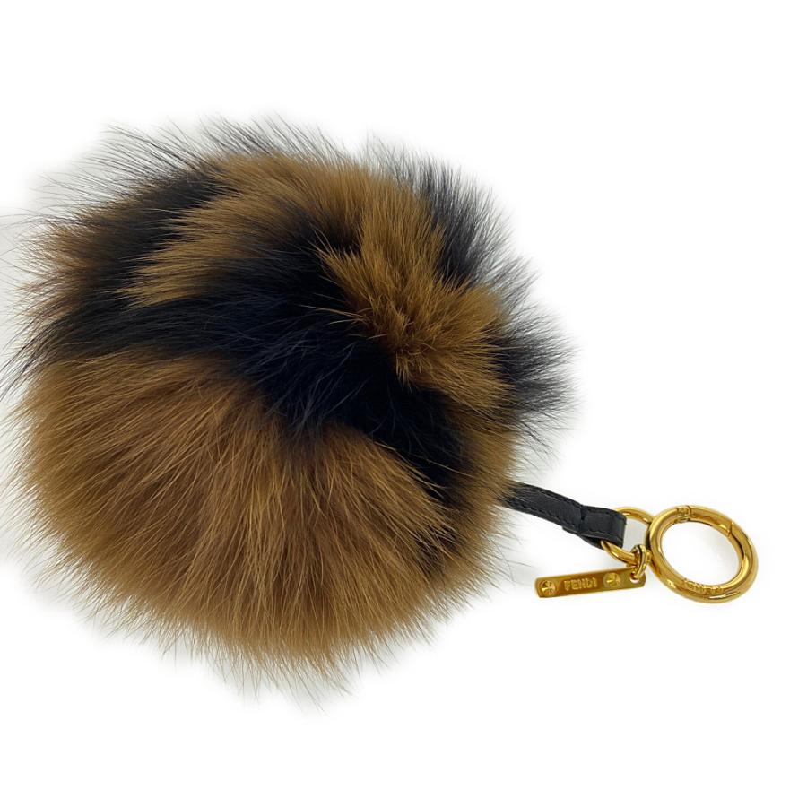 【極美品】FENDI フェンディ フォックスファー ポンポンチャーム フェンディ チャーム ABCHARM Y イニシャルポンポン