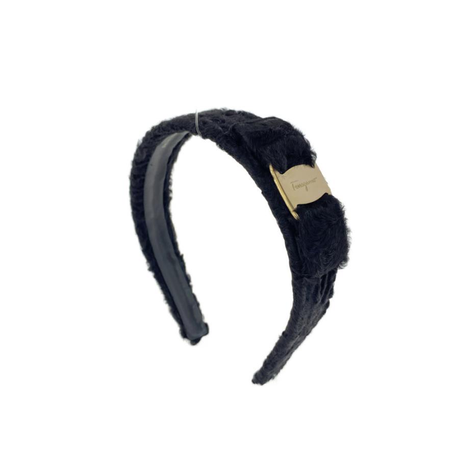 サルヴァトーレフェラガモ ヴァラリボンファーカチューシャヘア