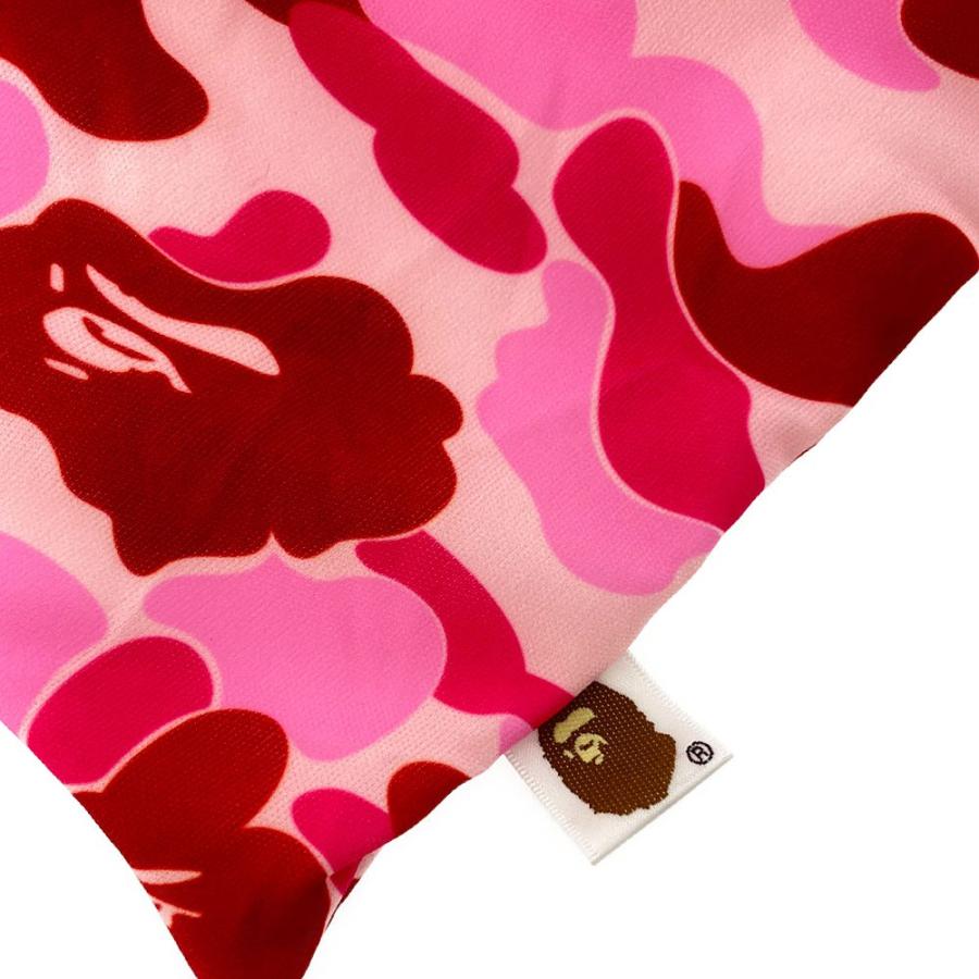 ネックピロー A BATHING APE ABC CAMO 2WAY APE HEAD NECK PILLOW TRAVEL | bape.com