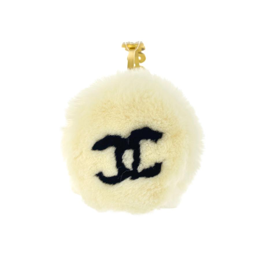 CHANEL（シャネル） COCOパール ラパンファー イヤーカフ 耳当てetc