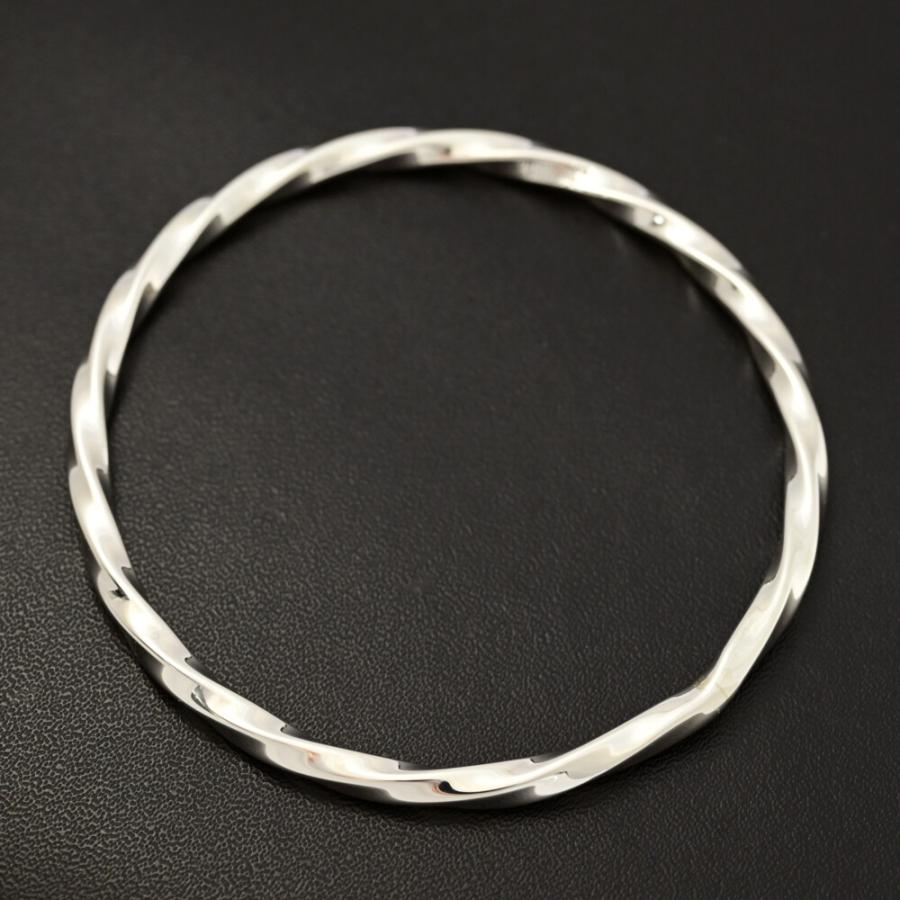 Tiffany & Co. シルバー925 ツイストバングル TIFFANY&Co. 新品同様 ティファニー ツイスト バングル