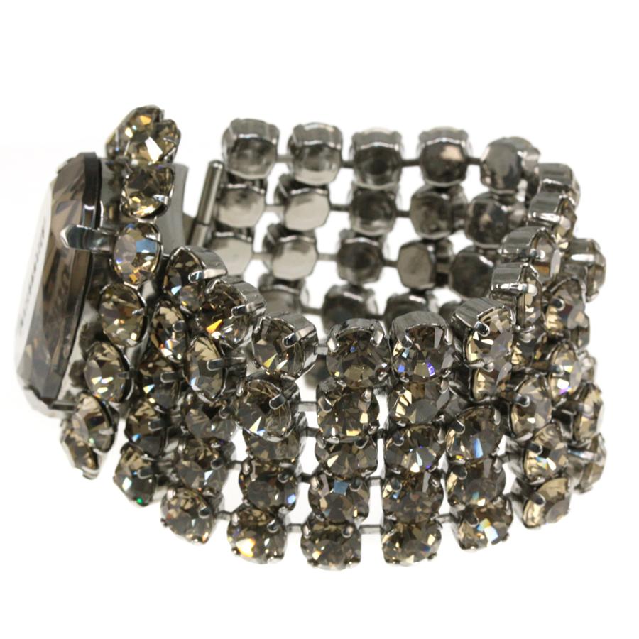 未使用級✨miu miu ビジュー ブレスレット クリスタル バングル MIU MIU（クリスタル ・ ブレスレット/バングル）のフリマアイテム一覧