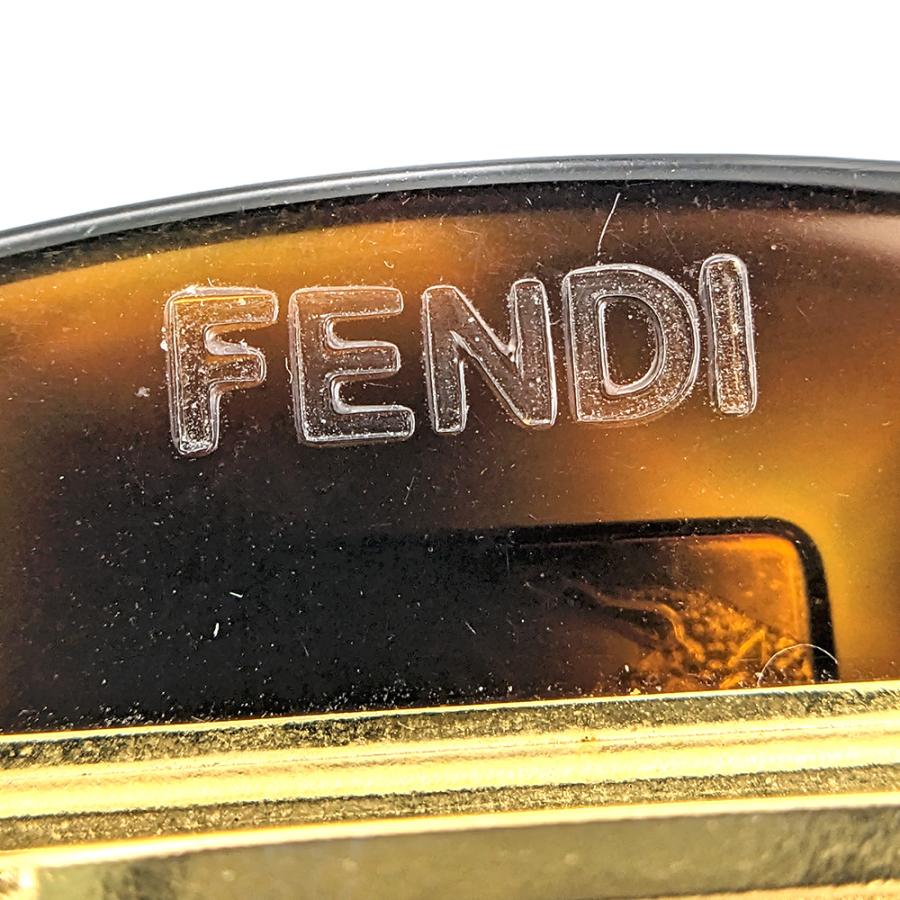 新品未使用FENDI FFロゴ ヘアアクセサリー FENDI フェンディ FFロゴ バレッタヘアアクセサリー/ゴールド