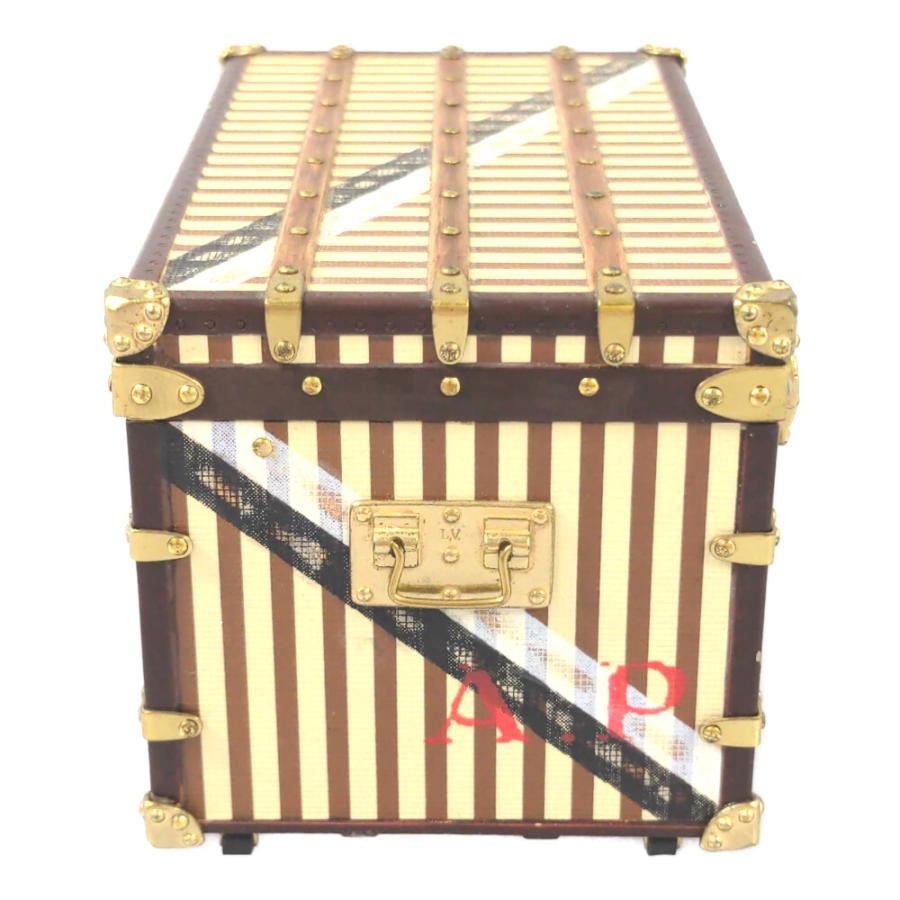 平*和様 LOUIS VUITTON ルイ ヴィトン ノベルティ トランク 置物 平*和様 LOUIS VUITTON ルイ ヴィトン ノベルティ トランク 置物
